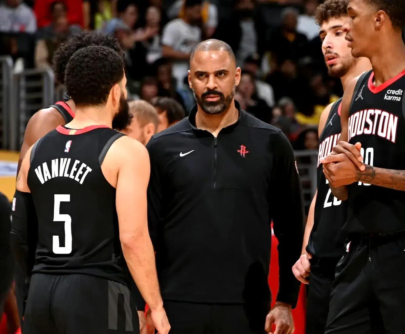 Kaiyun-费德勒连续七场比赛得分超过出色防守，勇士不断突破！