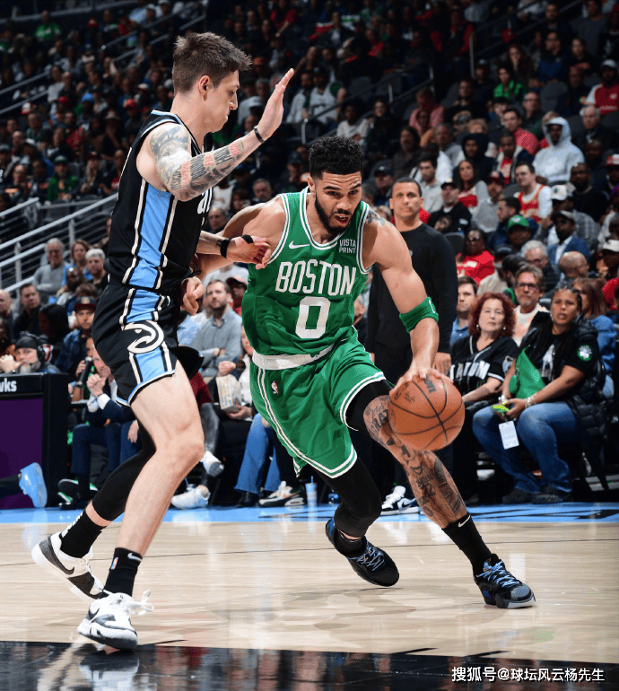 开云体育-塔图姆焦点对战，C罗与30激战老鹰分钟，晋级下一阶段胜负难料！