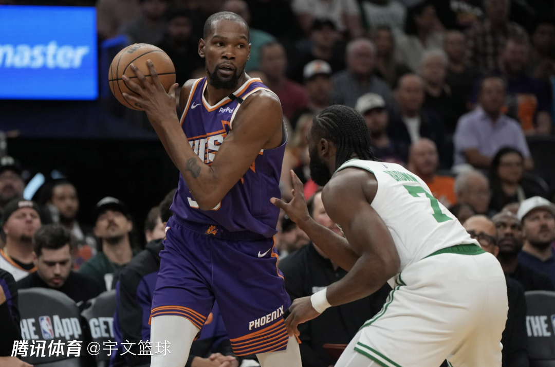 开云-塔图姆巅峰对决，杜兰特与90激战湖人分钟，高光表现胜负难料！的简单介绍